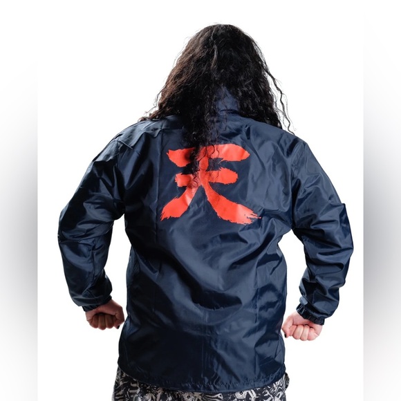 STREET FIGHTER - 'AKUMA HEAVEN' WINDBREAKER - BLACK XL - Picture 2 of 5